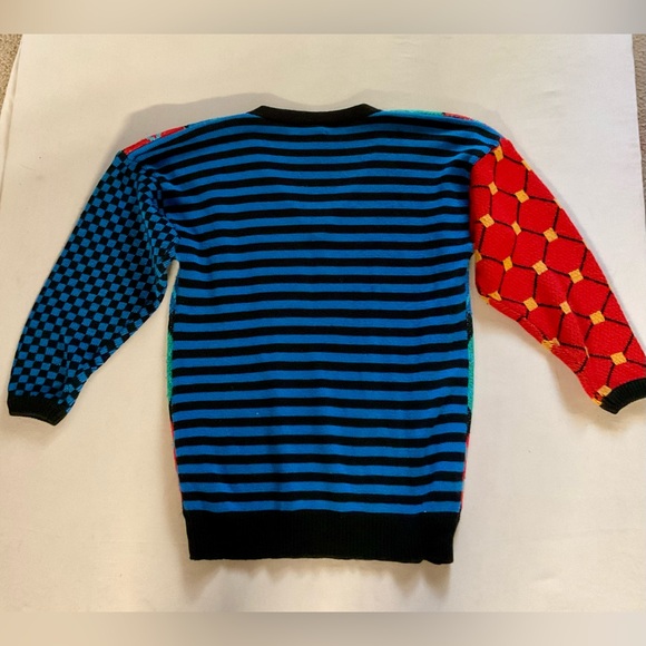 Pronto Moda Argile Style V Neck Sweater - Picture 2 of 3